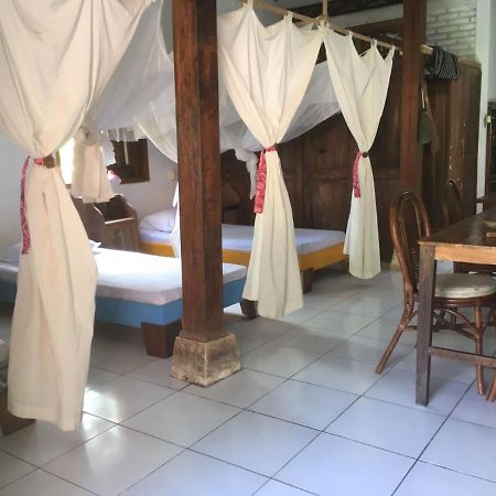 Apartamento Vh Surf Camp Pacitan Exterior foto