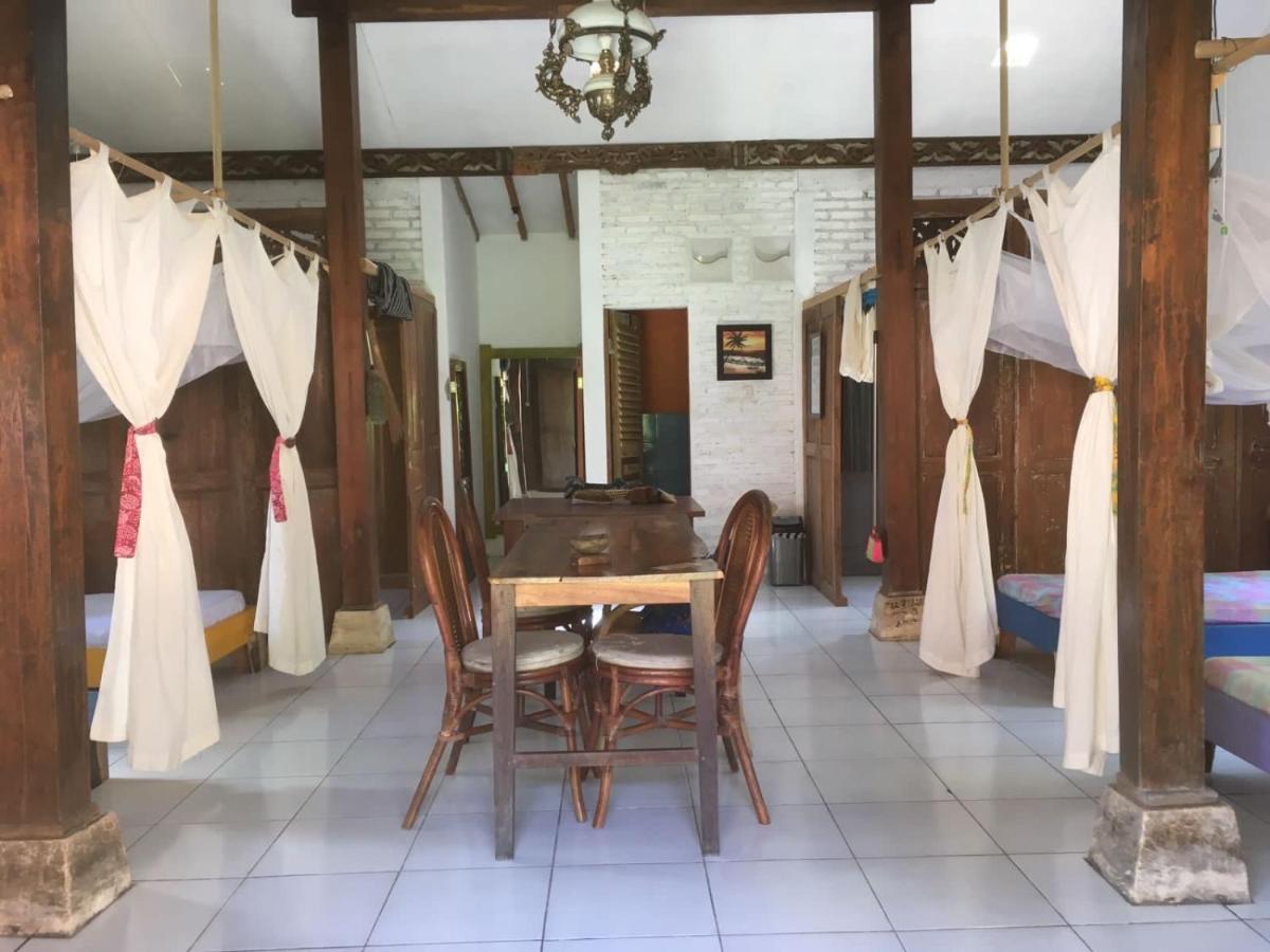 Apartamento Vh Surf Camp Pacitan Exterior foto