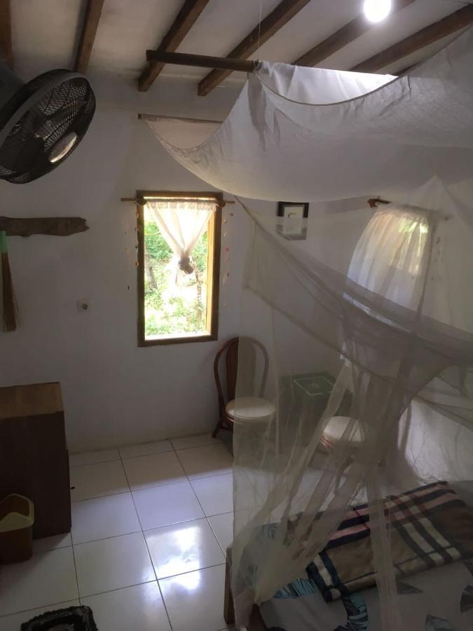 Apartamento Vh Surf Camp Pacitan Exterior foto