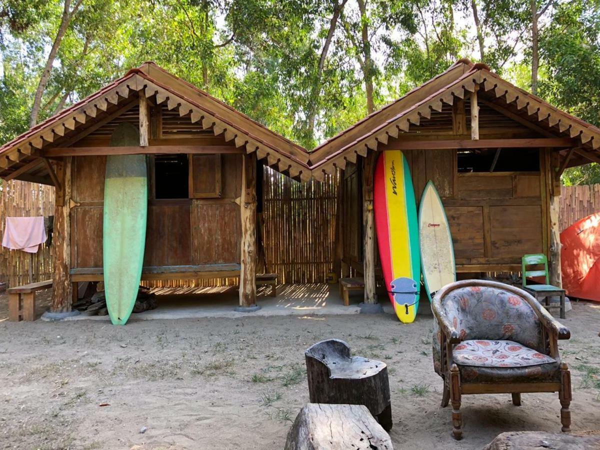 Apartamento Vh Surf Camp Pacitan Exterior foto