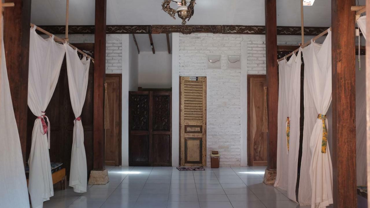 Apartamento Vh Surf Camp Pacitan Exterior foto